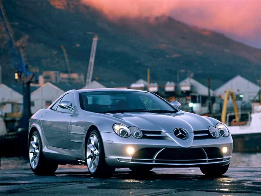  Mercedes-Benz SLR McLaren 2003 года  (фото 307 из 319)